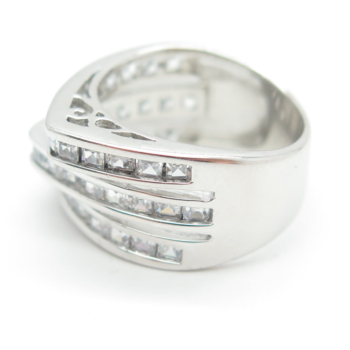 925 Sterling Silver Princess-Cut Shaped C Z Modernist Ring Size 6.25