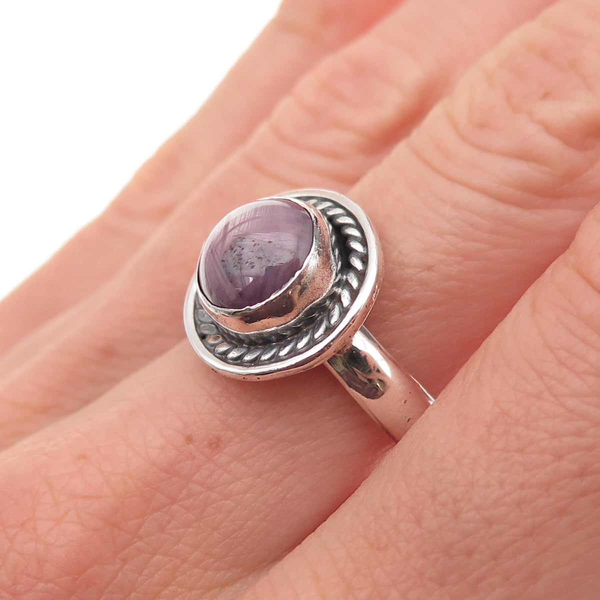 925 Sterling Silver Vintage Real Purple Sapphire Oxidized Ring Size 8