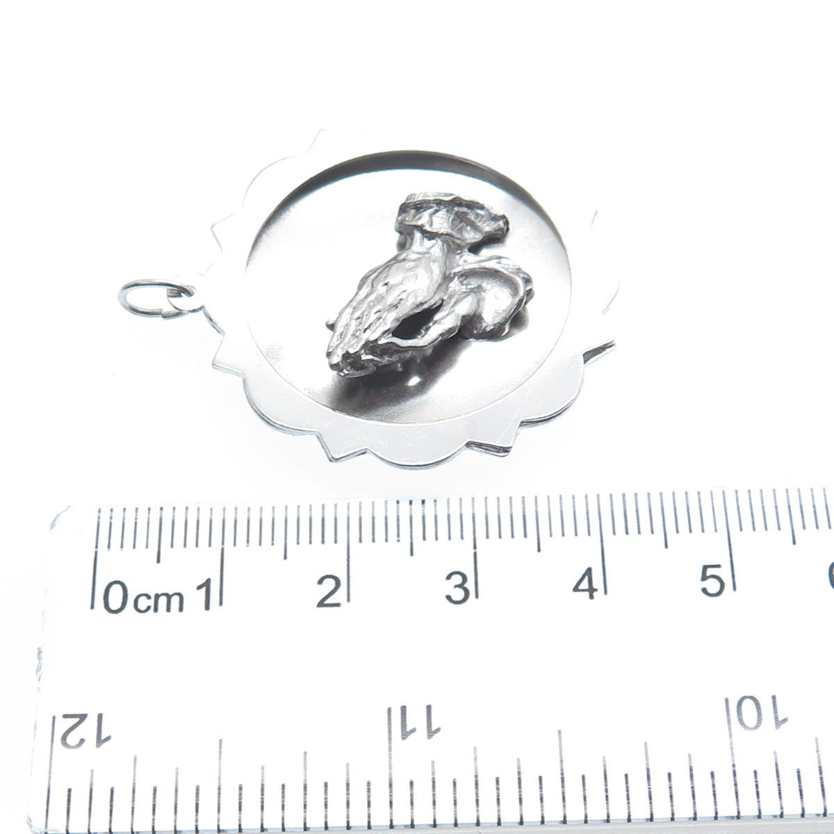 925 Sterling Silver Vintage Hands In Prayer Religious Pendant