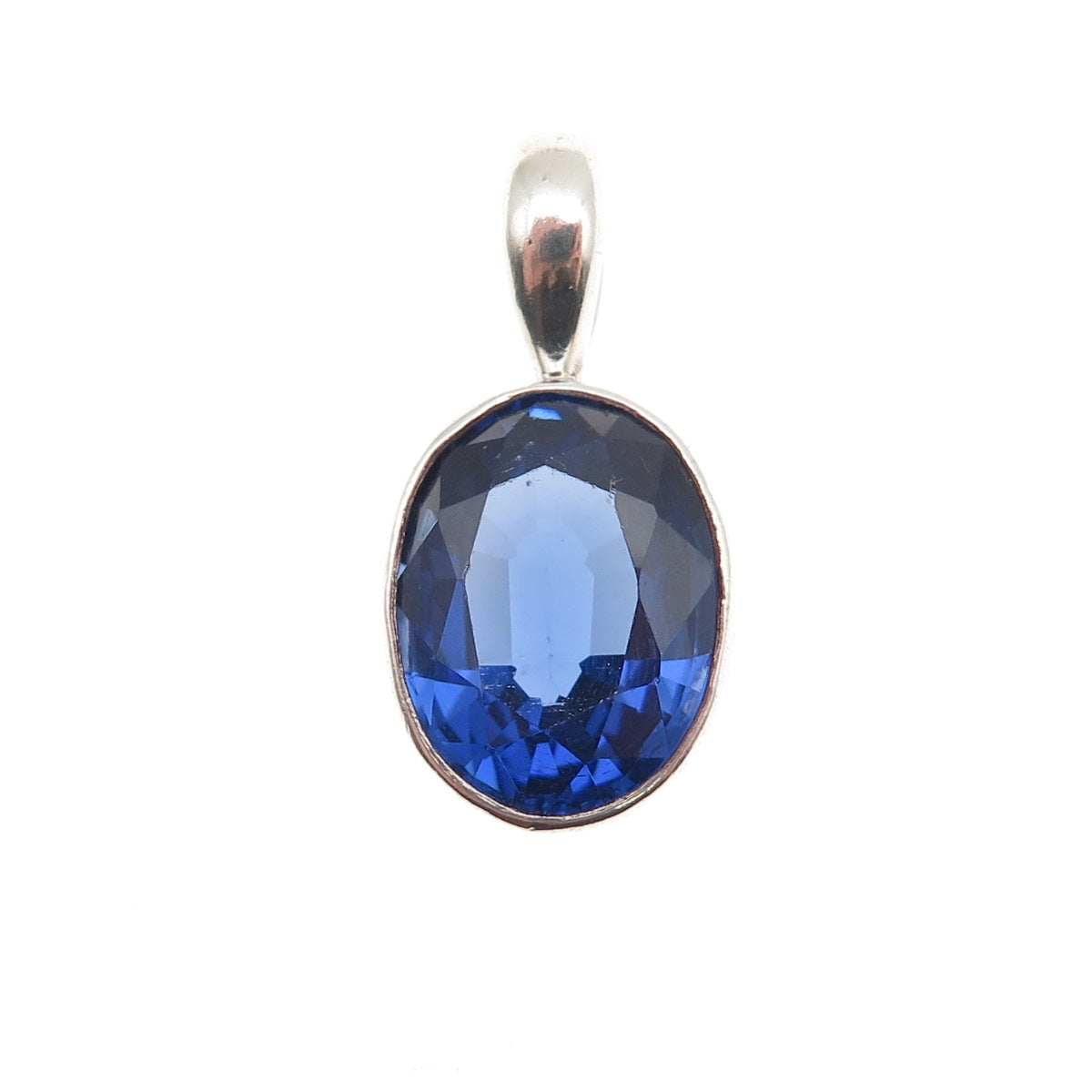 925 Sterling Silver Vintage Oval-Cut Blue C Z Charm Pendant