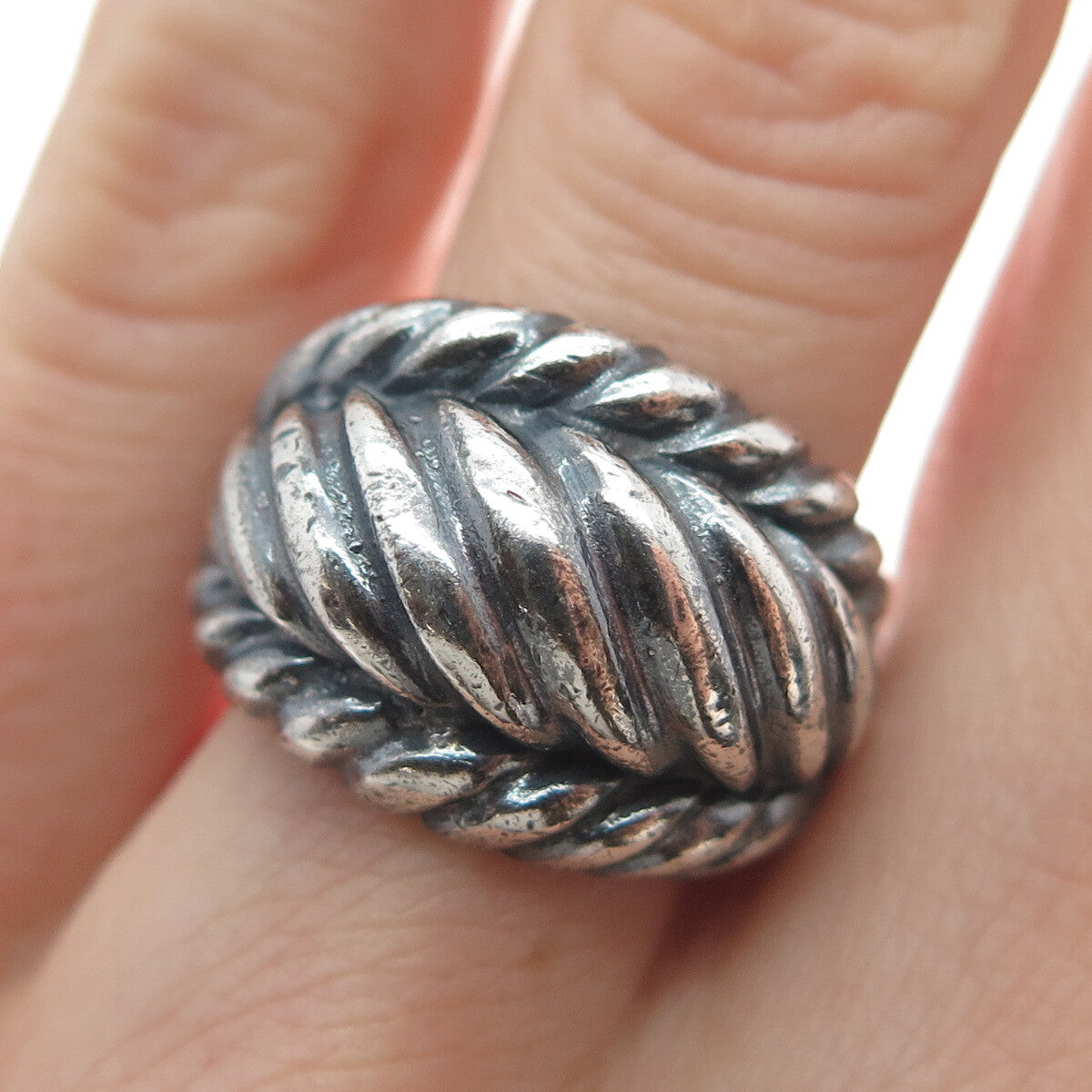 925 Sterling Silver Vintage Modernist Ribbed Dome Oxidized Ring Size 7.25
