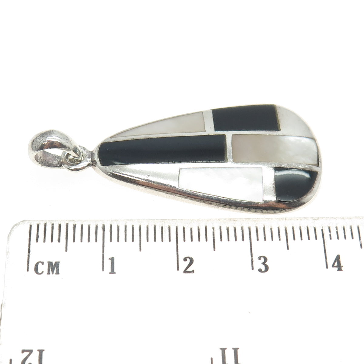 925 Sterling Silver Vintage Mother-of-Pearl & Black Onyx Gem Inlay Pendant