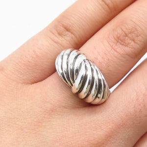 925 Sterling Silver Vintage Ribbed Ring Size 6.75