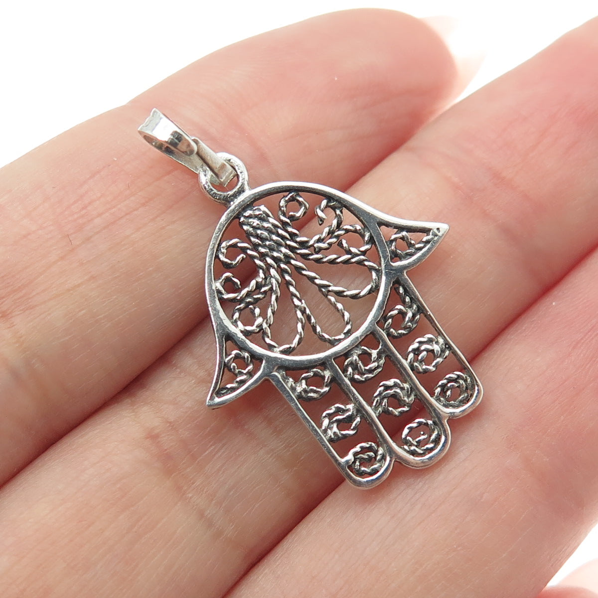 925 Sterling Silver Vintage Filigree Hamsa Amulet Pendant