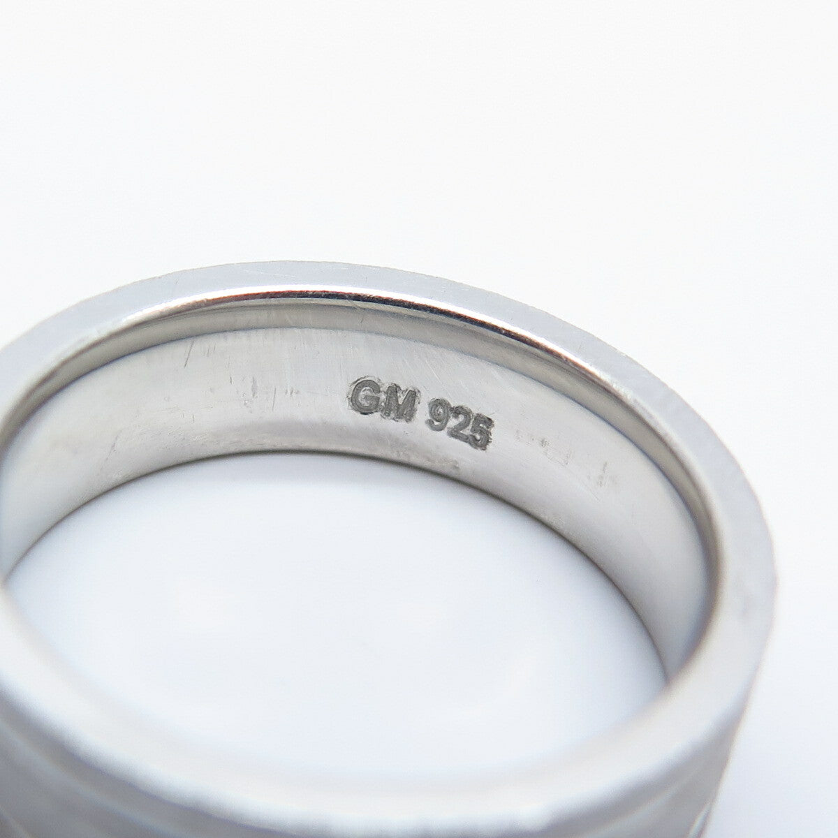 925 Sterling Silver Textured Band Ring Size 5.75