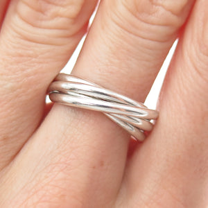 NEVADA 925 Sterling Silver Vintage Interlocked 5-Band Ring Size 8.25