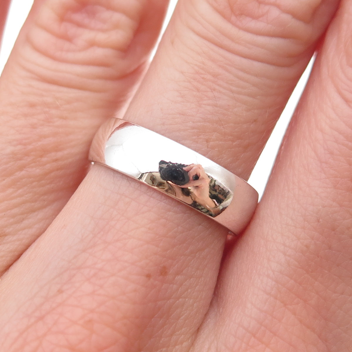 925 Sterling Silver Vintage Classic Wedding Band Ring Size 7.25