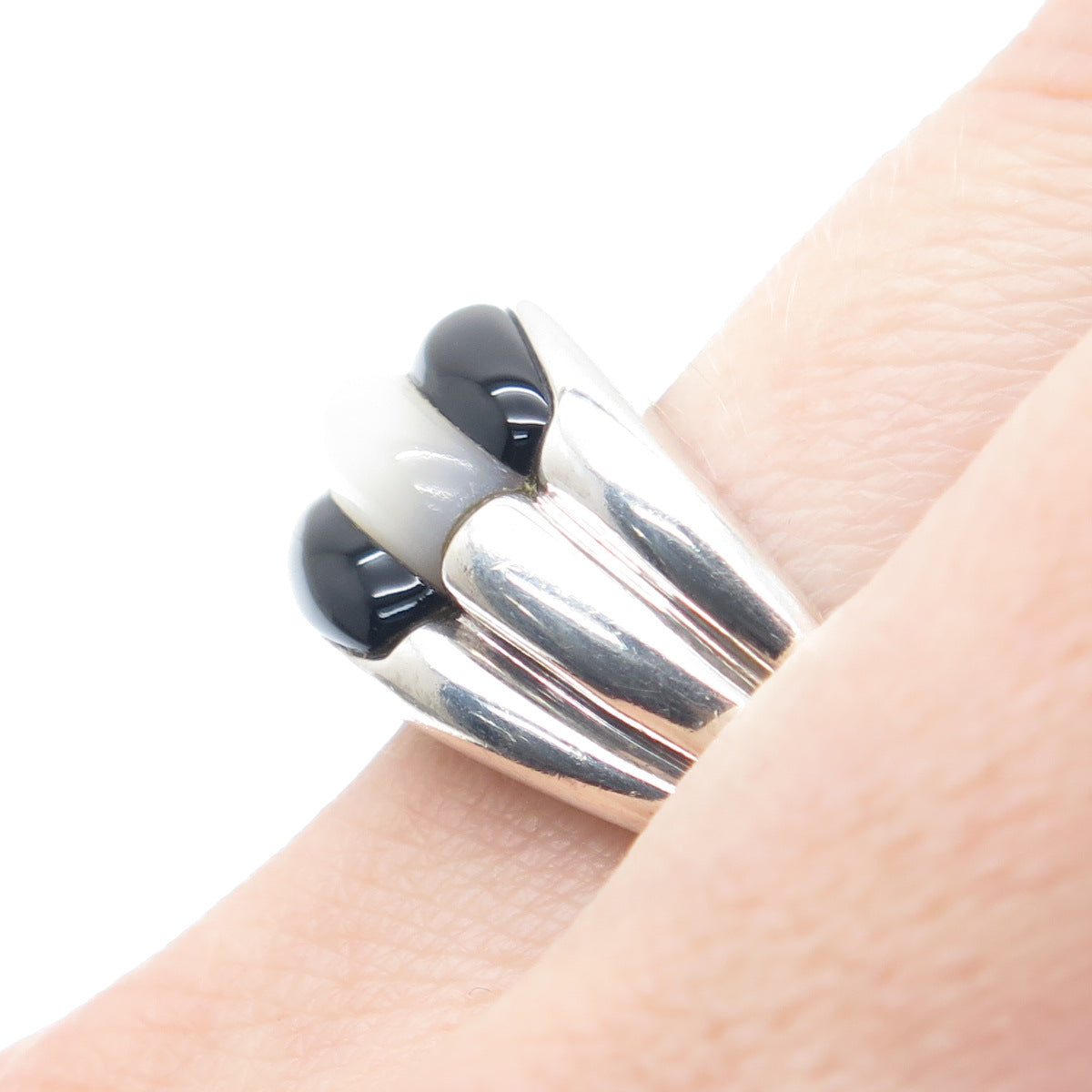 MICHELLE ALBALA 925 Sterling Silver Vintage Real Black Onyx & MOP Ring Size 9.25