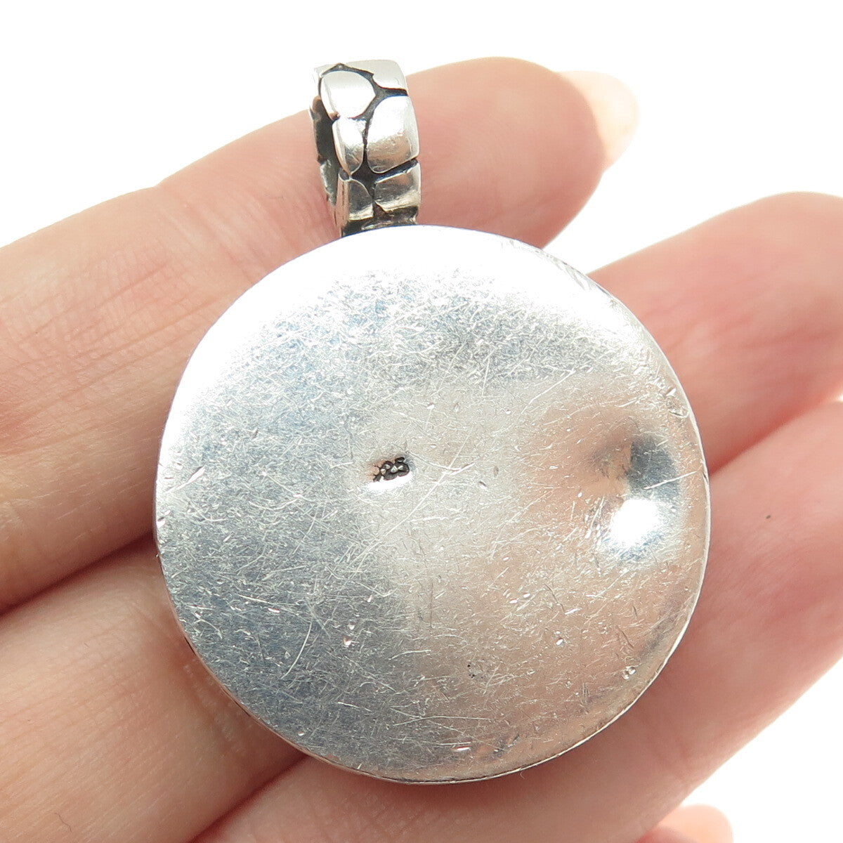 925 Sterling Silver Vintage Pebble Round Pendant