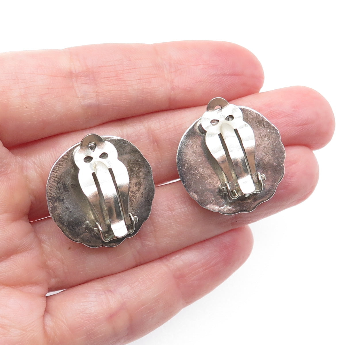 925 Sterling Silver Vintage Modernist Seashell Oxidized Clip On Earrings