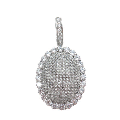 DESIGNS BY YAGI 925 Sterling Silver Round-Cut Shaped C Z Sparkle Oval Pendant