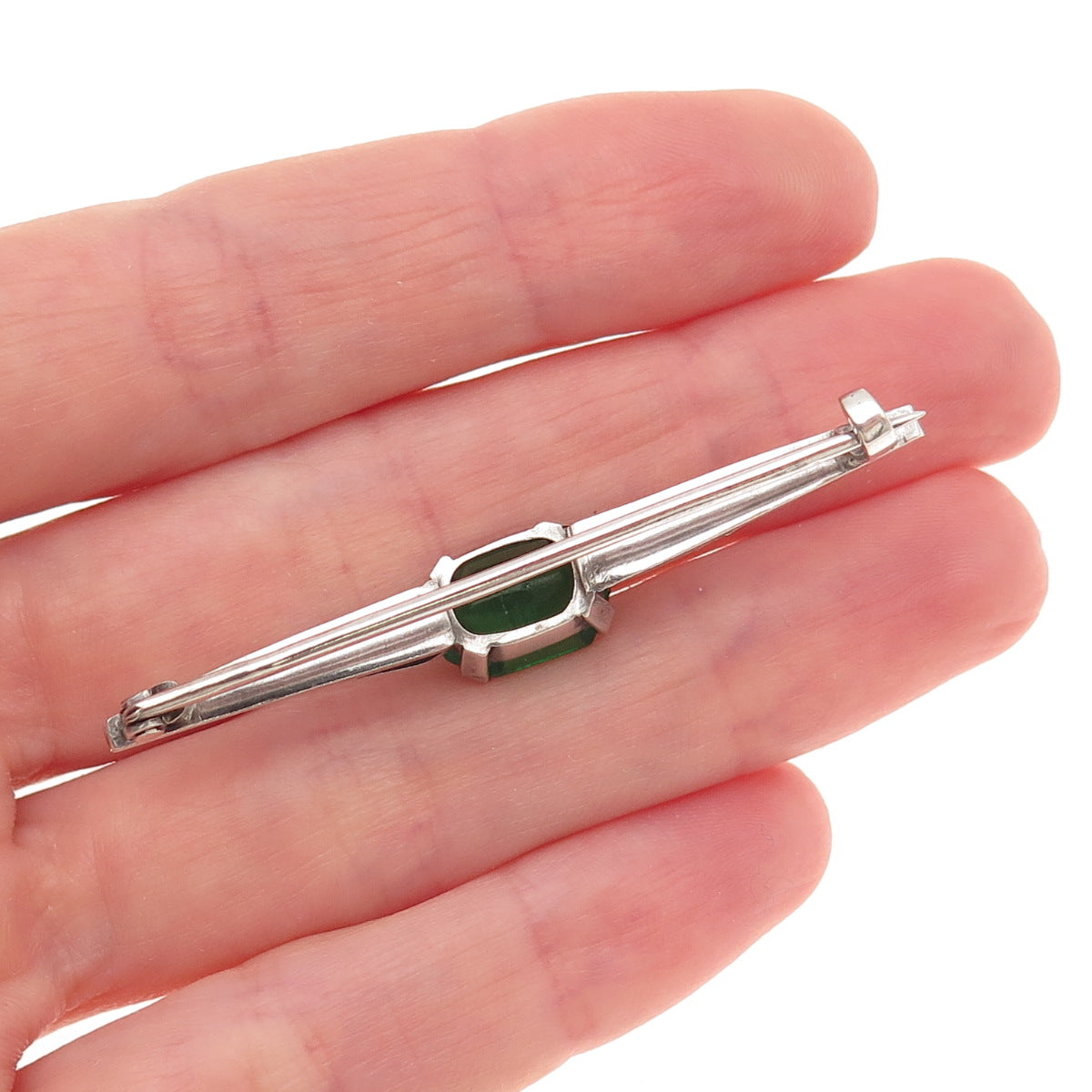 800 Silver Antique Art Deco Green Rhinestone Bar Oxidized Pin Brooch