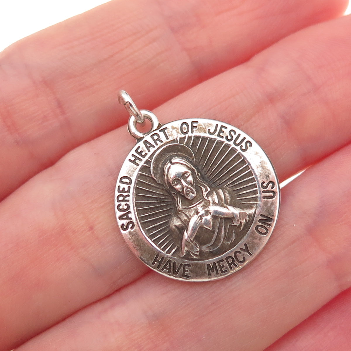 Theda 925 Sterling Silver Antique Art Deco Jesus Sacred Heart Charm Pendant