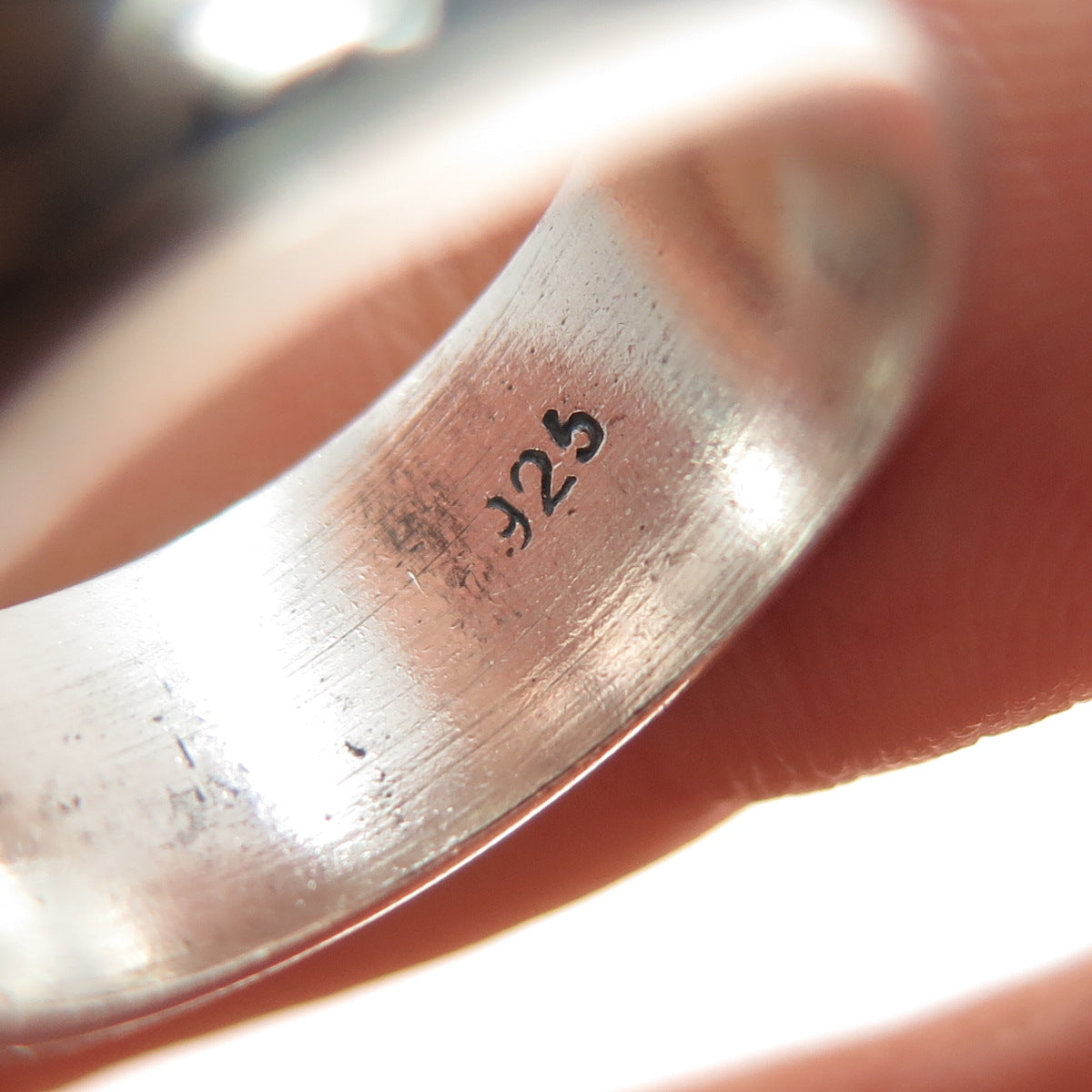 925 Sterling Silver Vintage X Link Oxidized Band Ring Size 6.75