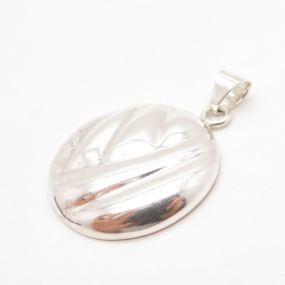 925 Sterling Silver Vintage Mexico ATI Ribbed Round Pendant