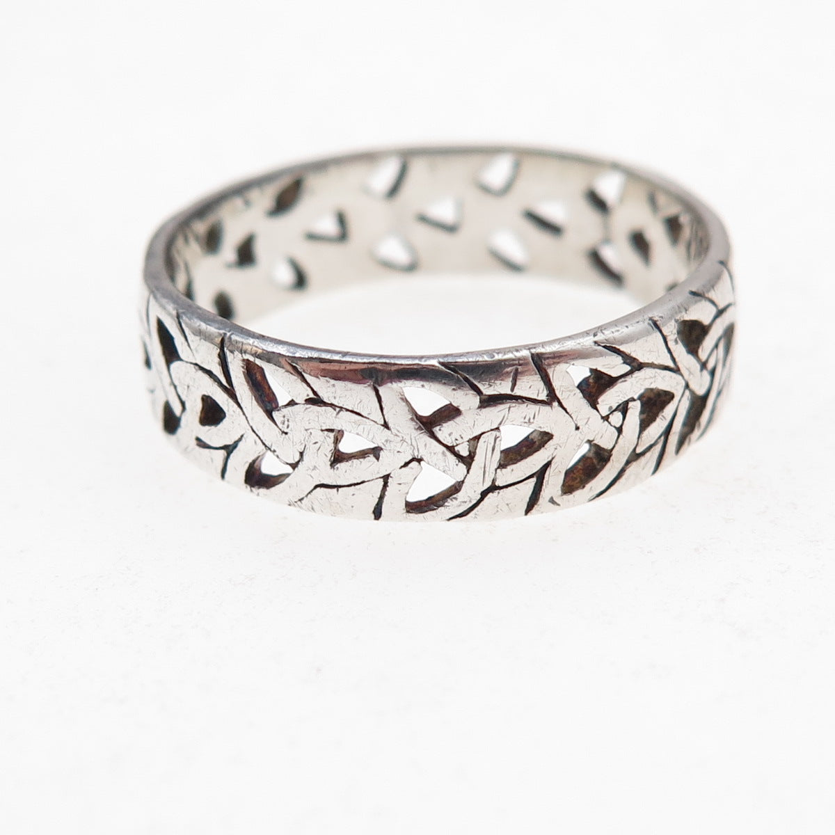925 Sterling Silver Vintage Celtic Trinity Knot Oxidized Band Ring Size 11