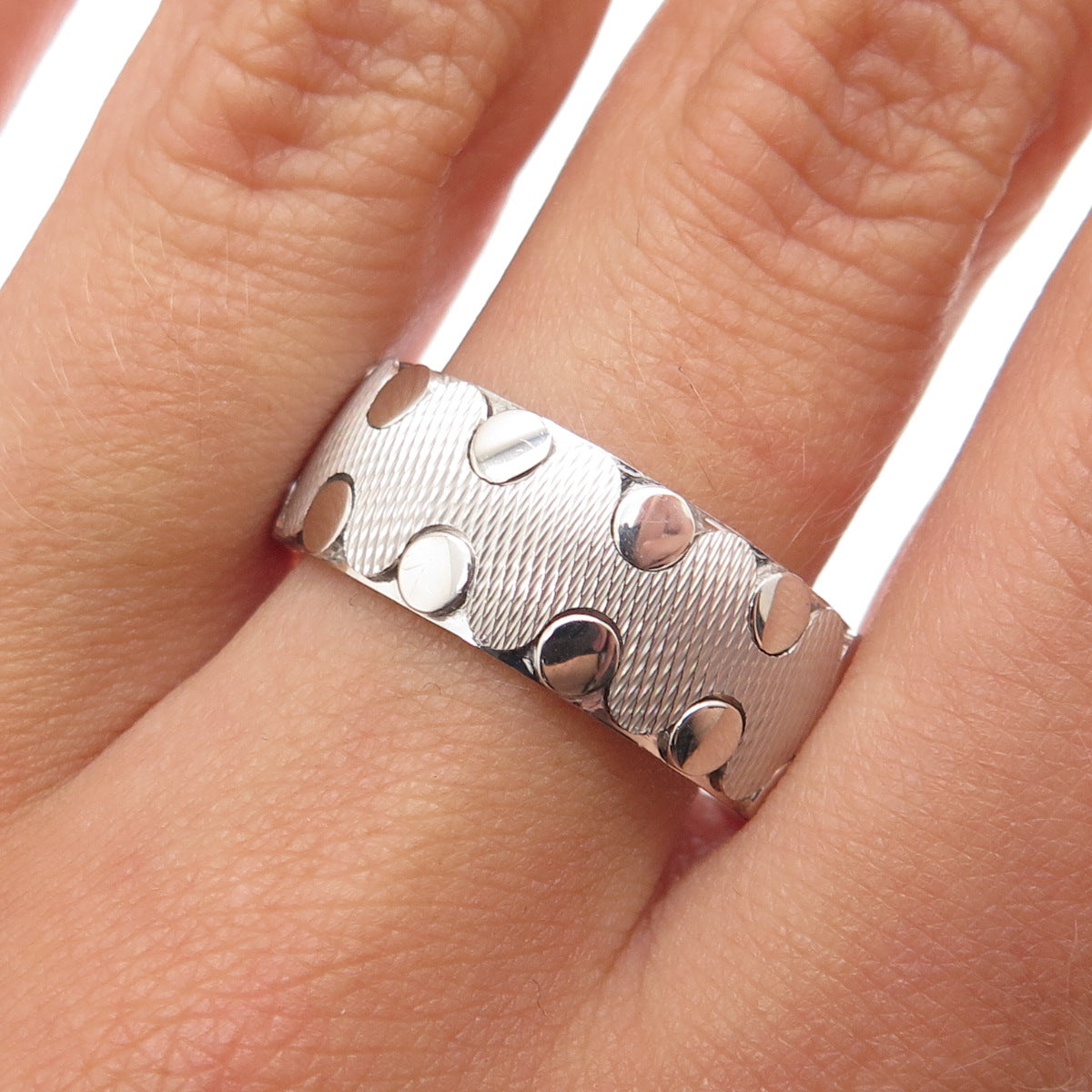 NEOS 925 Sterling Silver Textured Dotted Zig-Zag Band Ring Size 10.25