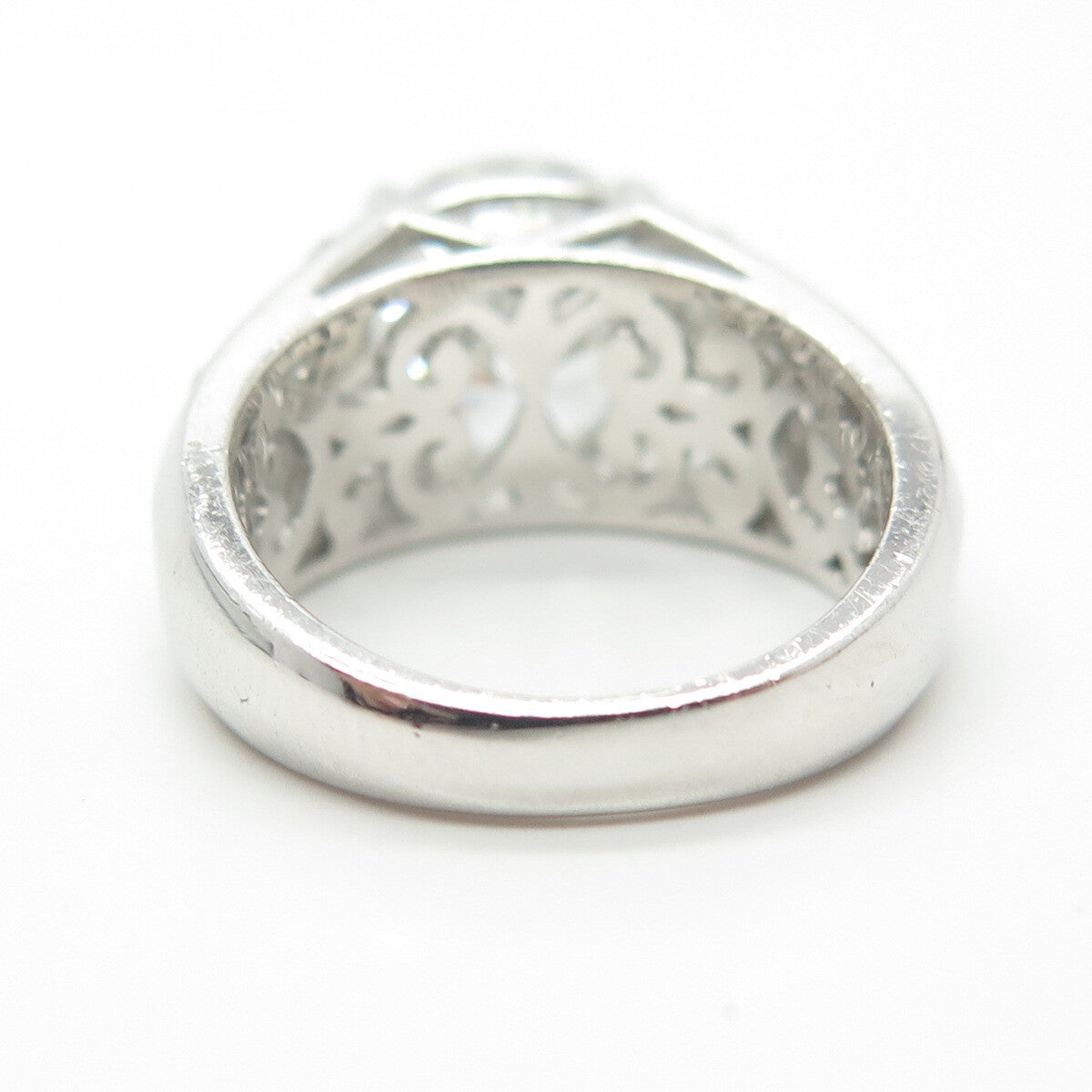 925 Sterling Silver Round-Cut Shaped C Z Engagement Ring Size 5.25