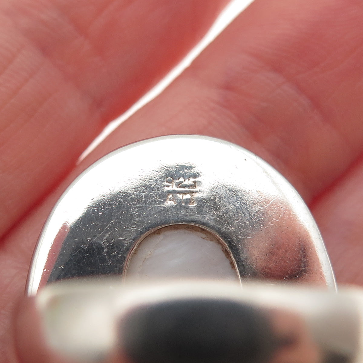 ANNIKA WITT 925 Sterling Silver Vintage Real MOP Modernist Statement Ring Size 9