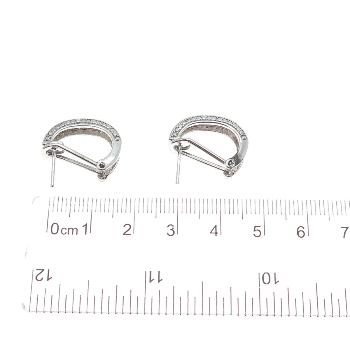 CHUCK CLEMENCY 925 Sterling Silver Real Green Diamond Omega Back Earrings