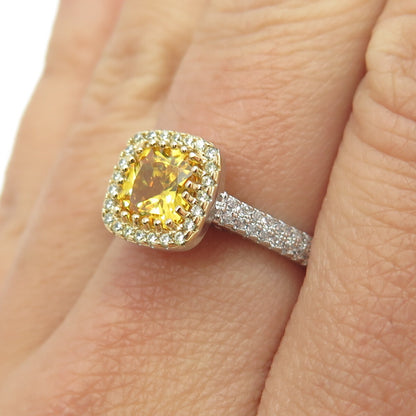 925 Sterling Silver White & Yellow C Z Ring Size 7.25