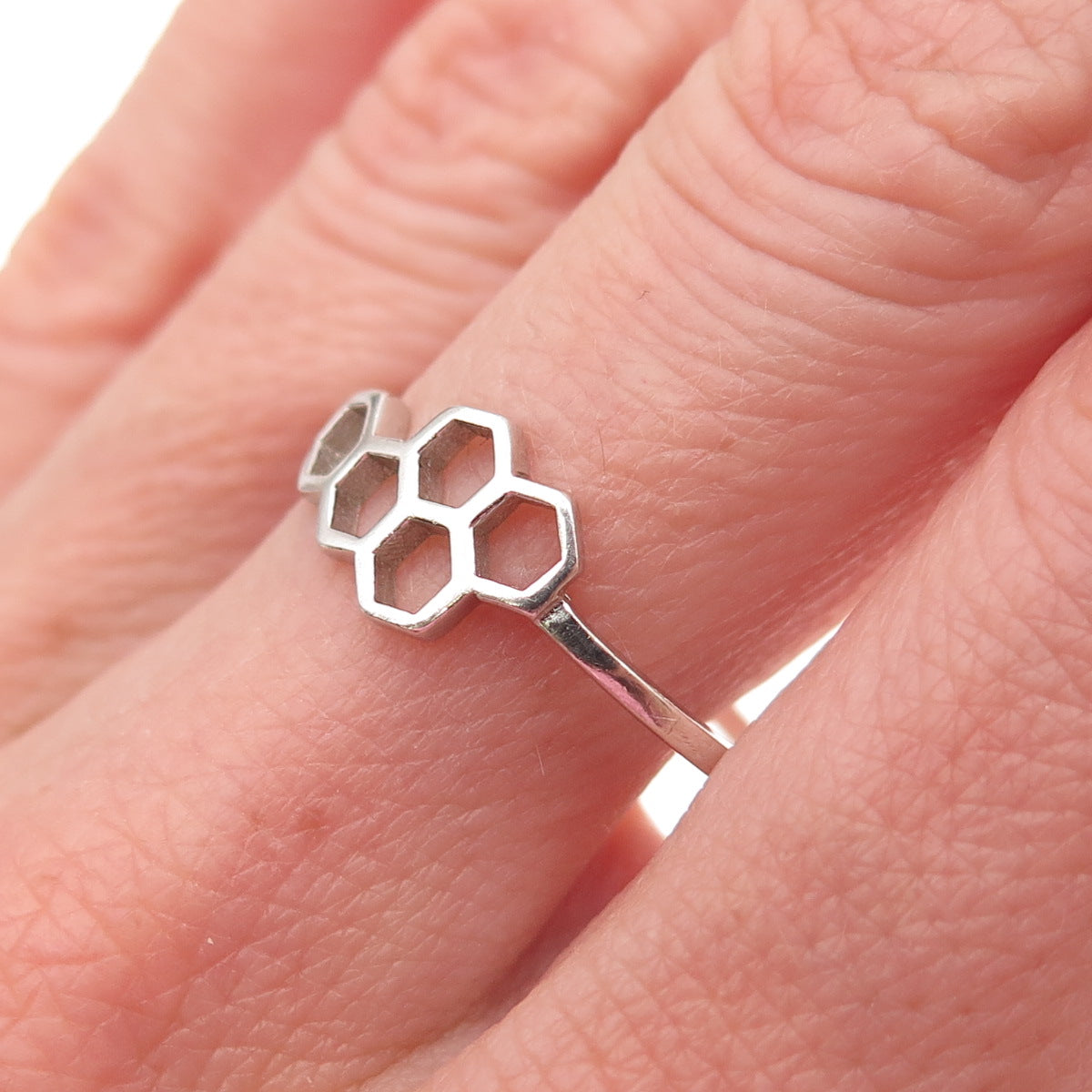 925 Sterling Silver Vintage Honeycomb Oxidized Ring Size 9.75