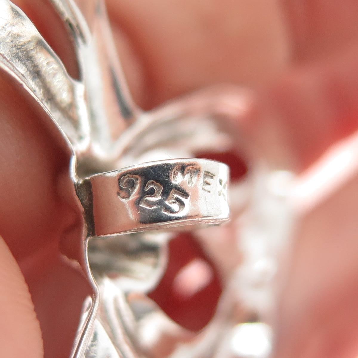 925 Sterling Silver Vintage Mexico Modernist Ribbon Bow Slide Pendant