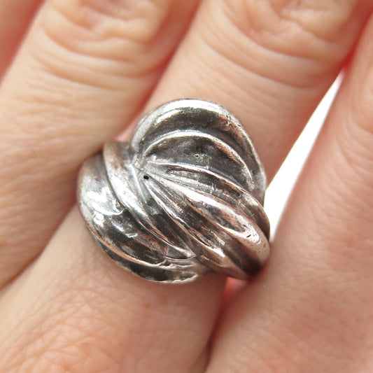 925 Sterling Silver Vintage Modernist Ribbed Dome Oxidized Ring Size 8.25