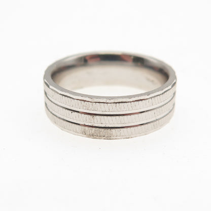 925 Sterling Silver Lined Band Ring Size 5.25