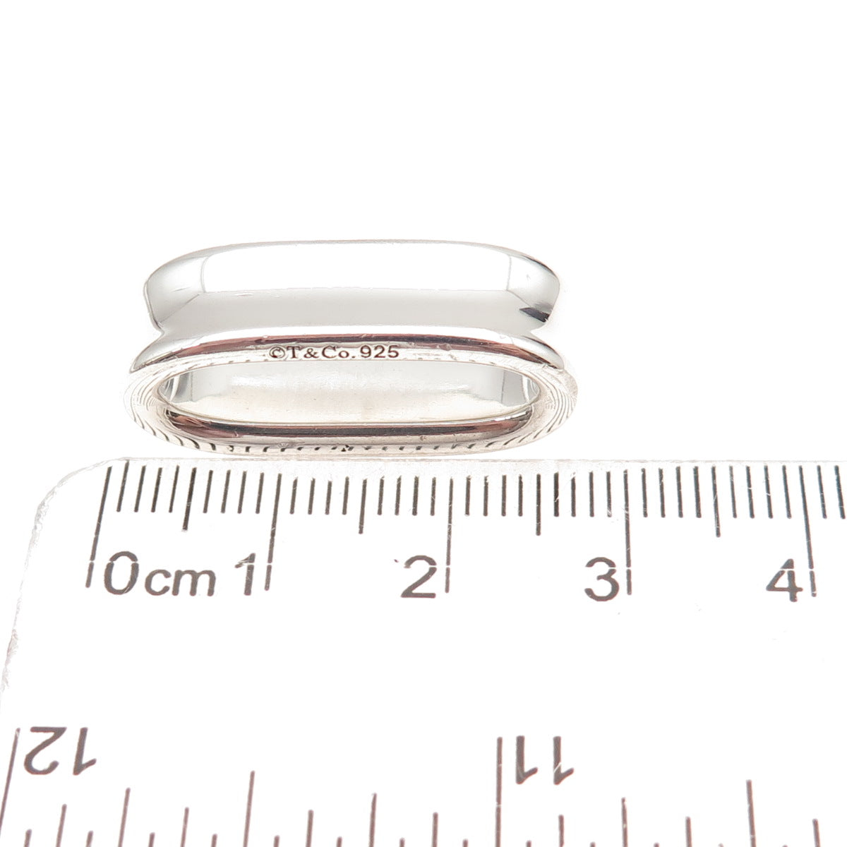 Tiffany & Co. 925 Sterling Silver Vintage 1837 Collection Loop Charm Pendant