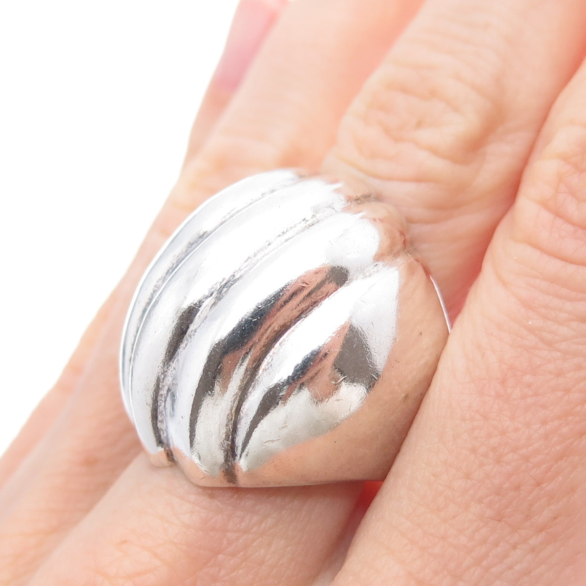 925 Sterling Silver Vintage Mexico Modernist Ribbed Dome Ring Size 7.5