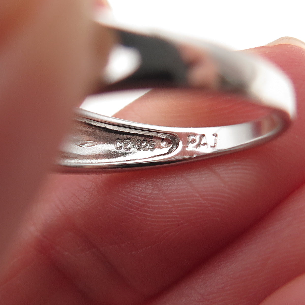 925 Sterling Silver Round-Cut C Z Engagement Bypass Ring Size 7.25