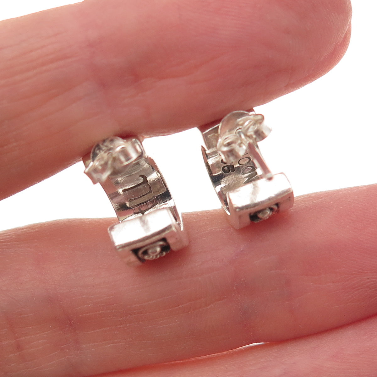 Lois Hill 925 Sterling Silver Vintage Signature Scroll Granulated Hoop Earrings
