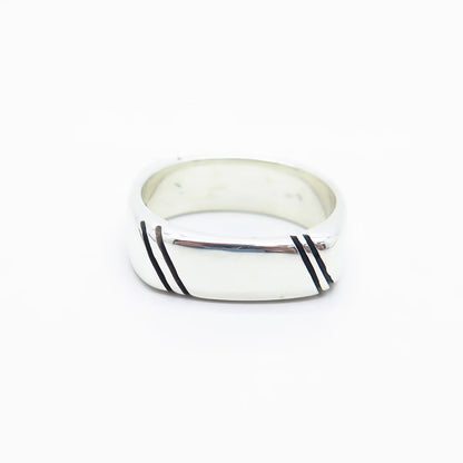 925 Sterling Silver Vintage Striped Band Ring Size 7.25