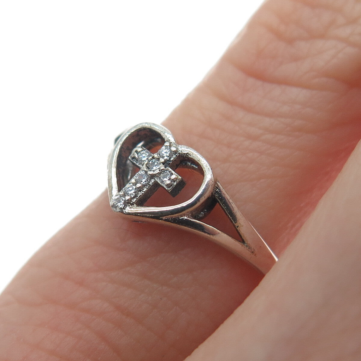 925 Sterling Silver Round-Cut C Z Heart Cross Ring Size 4.25