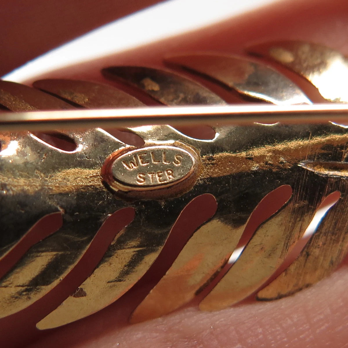 925 Sterling Silver Gold Plated Vintage Wells Leaf Pin Brooch