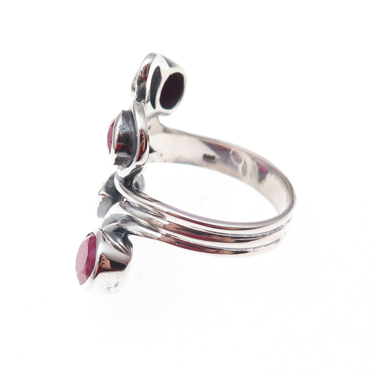 925 Sterling Silver Vintage Real Ruby Modernist Oxidized Ring Size 9