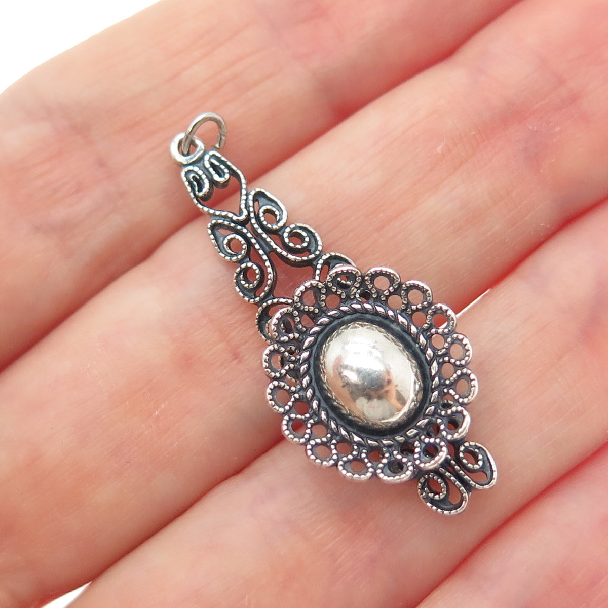 925 Sterling Silver Vintage Flower & Butterfly Filigree Oxidized Charm Pendant