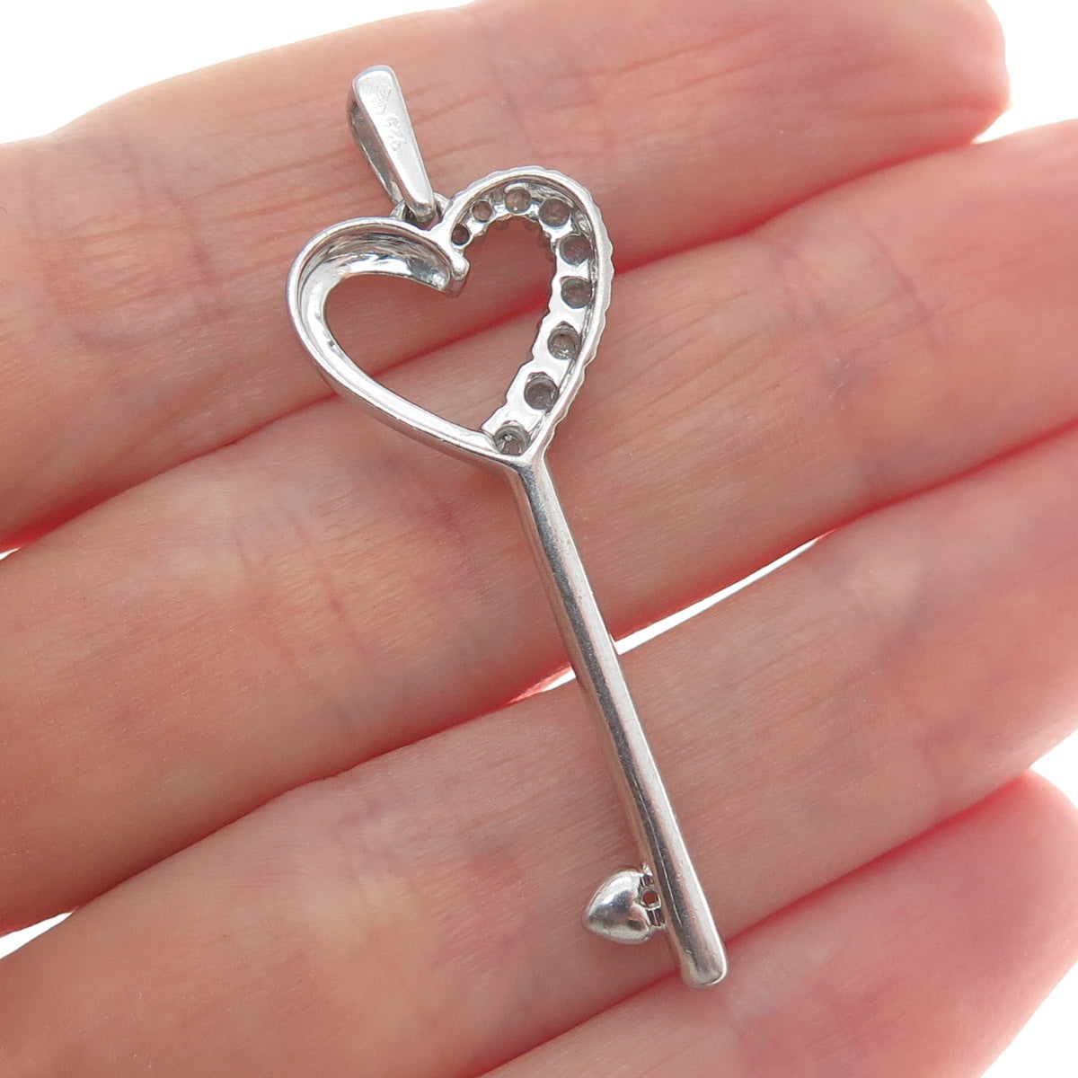 925 Sterling Silver Real Round-Cut Diamond Heart Key Charm Pendant
