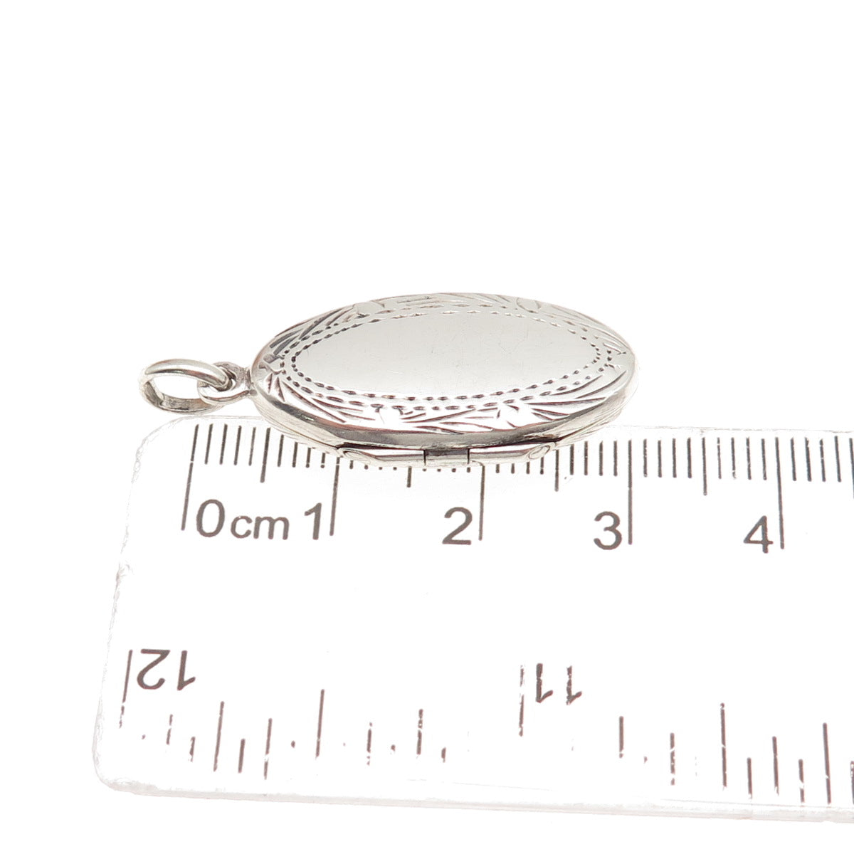 925 Sterling Silver Vintage Engraved Oval Locket Charm Pendant