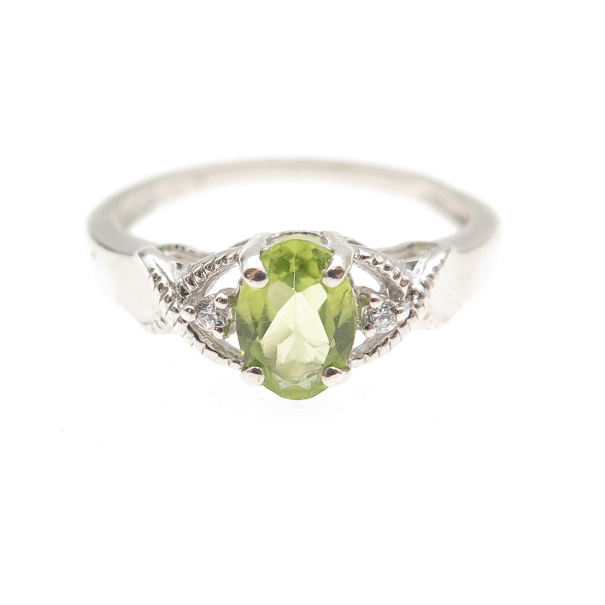 925 Sterling Silver Vintage Real Oval-Cut Peridot & C Z Ring Size 7.25