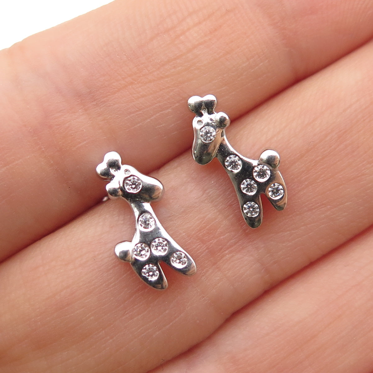 925 Sterling Silver Round-Cut C Z Giraffe Stud Earrings