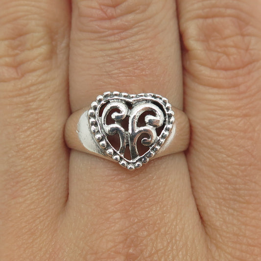 925 Sterling Silver Vintage Ornate Heart Ring Size 8.25