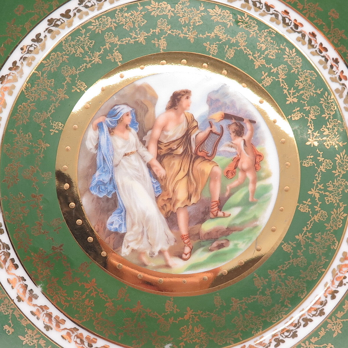 Hutschenreuther Selb Bavaria Antique Hand Painted Porcelain Cabinet Plate