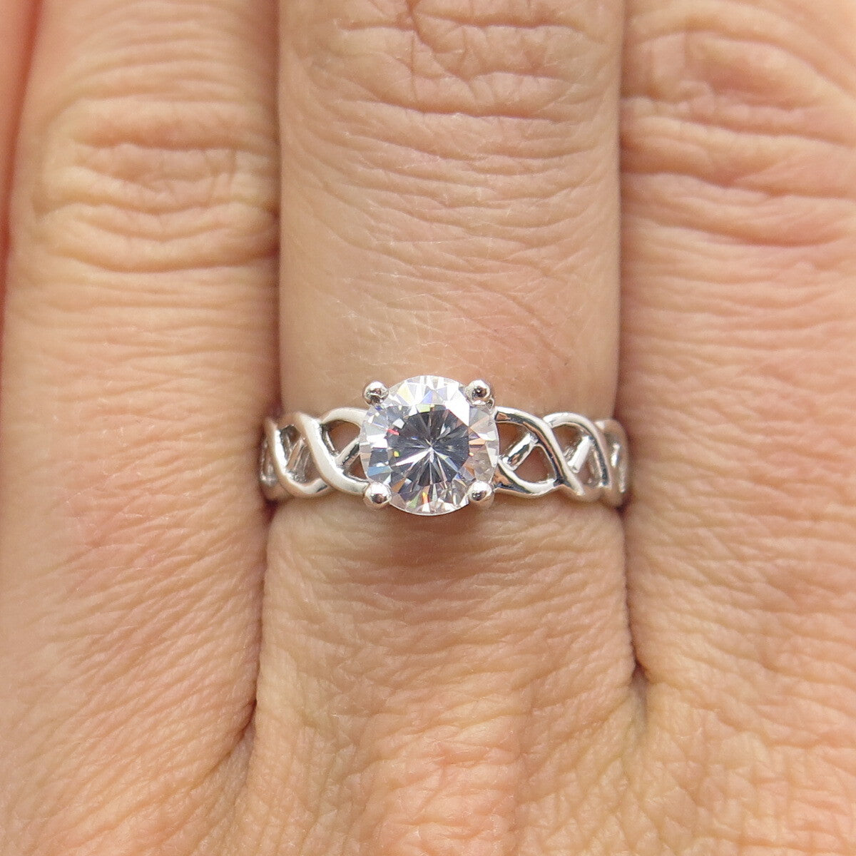 925 Sterling Silver Vintage Round-Cut C Z Woven Engagement Ring Size 7