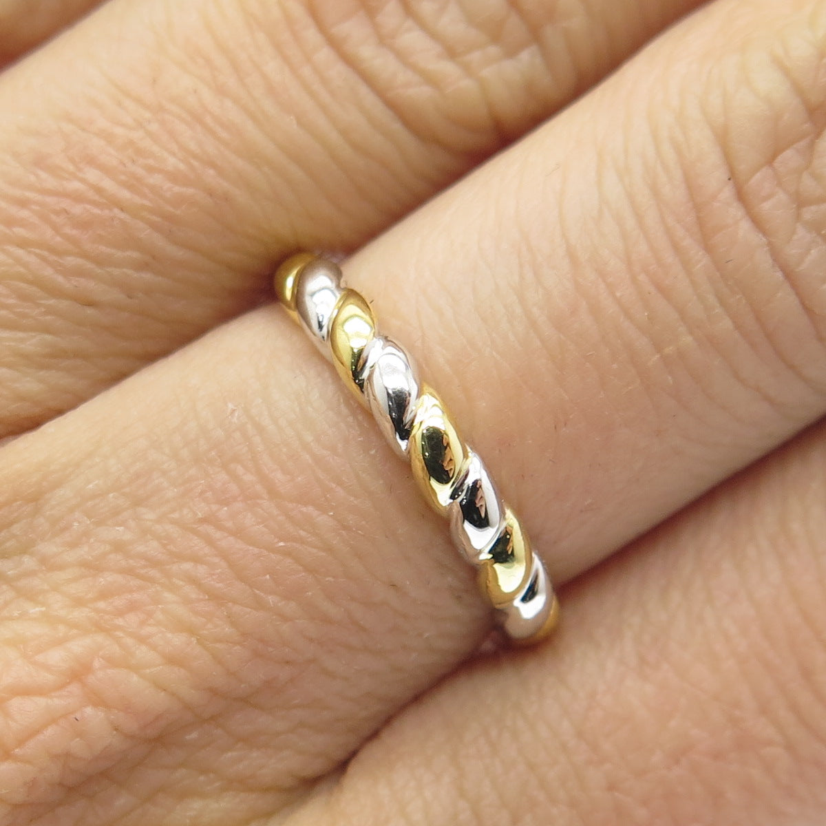 SMK 925 Sterling Silver 2-Tone Twisted Ring Size 7
