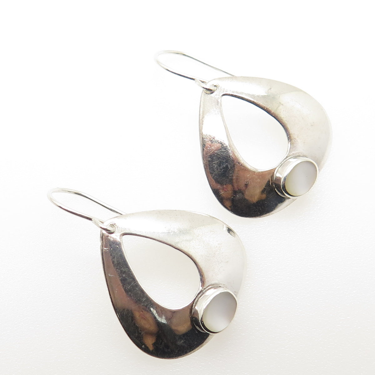 925 Sterling Silver Vintage Real Mother-of-Pearl Modernist Drop Earrings