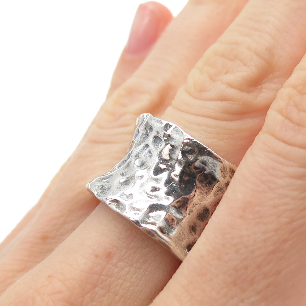 925 Sterling Silver Vintage Modernist Hammered Oxidized Wide Ring Size 7.25
