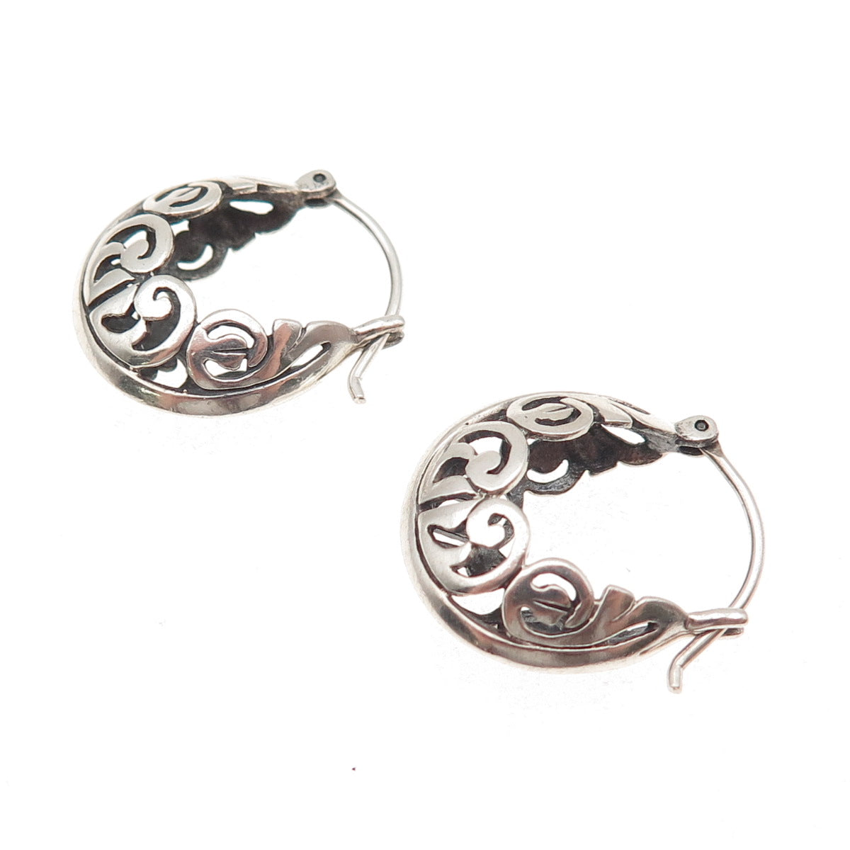 Silpada 925 Sterling Silver Vintage Ornate Oxidized Hoop Earrings