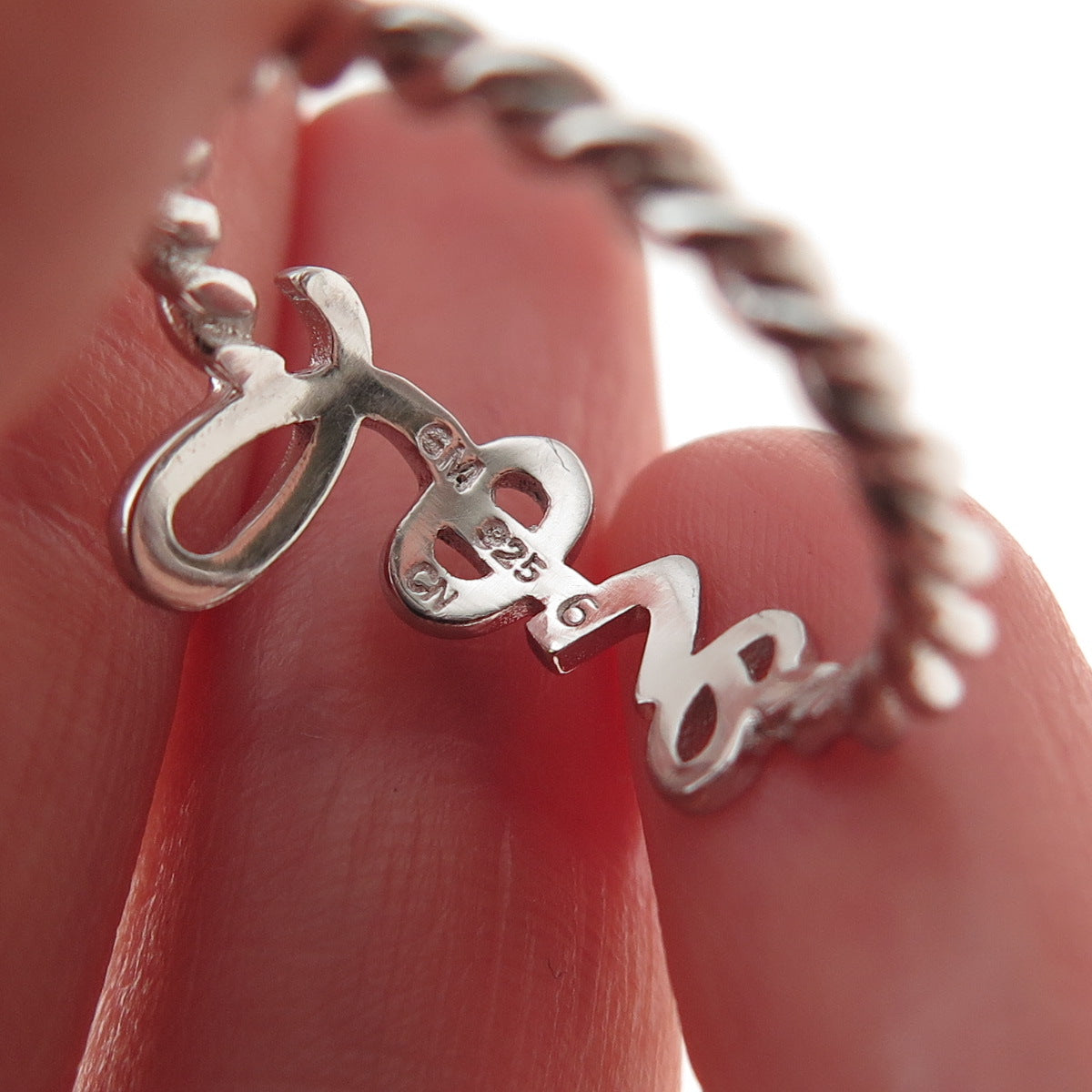 925 Sterling Silver Love Twisted Ring Size 6